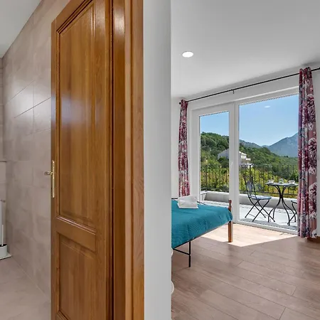 Charming Dolac In Rural Area With Pool Hébergement de vacances Slime