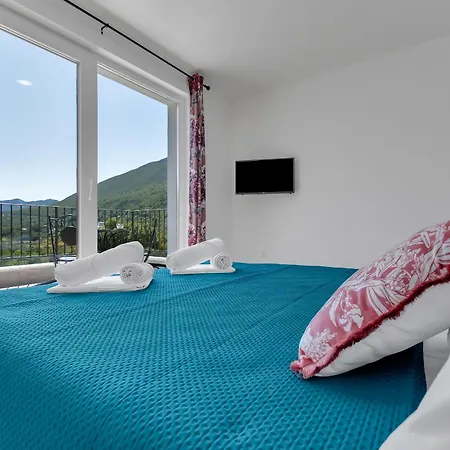 Charming Dolac In Rural Area With Pool *